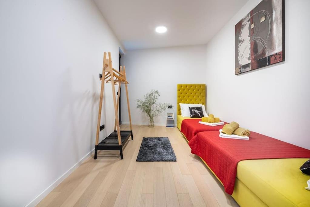 Walking Distance Old Town 120M2,Garden,View,Garage Apartment Дубровник Екстериор снимка